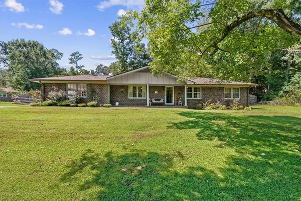 1301 Reeves Station Road Sw, Calhoun, GA 30701