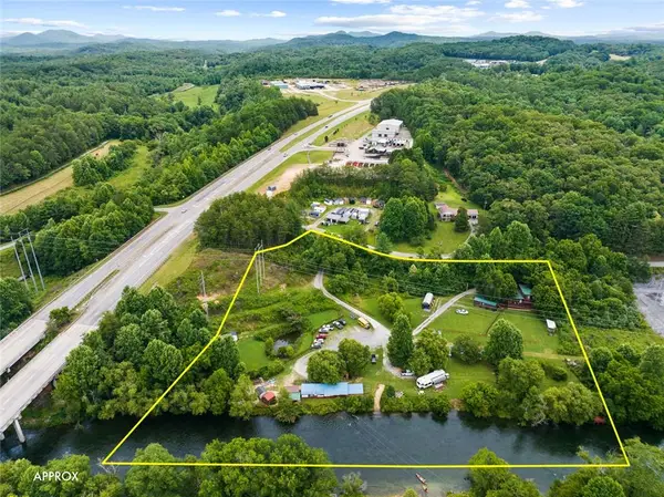56 N River Road, Mineral Bluff, GA 30559