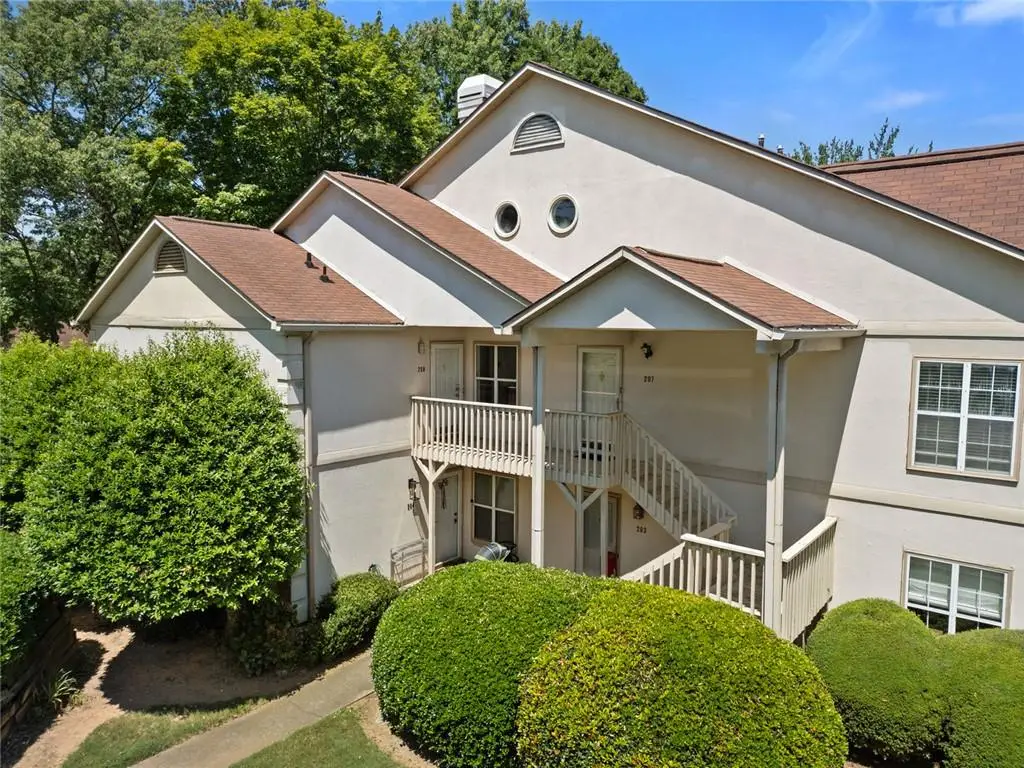 208 Bridge Lane Se, Smyrna, GA 30082 - #1