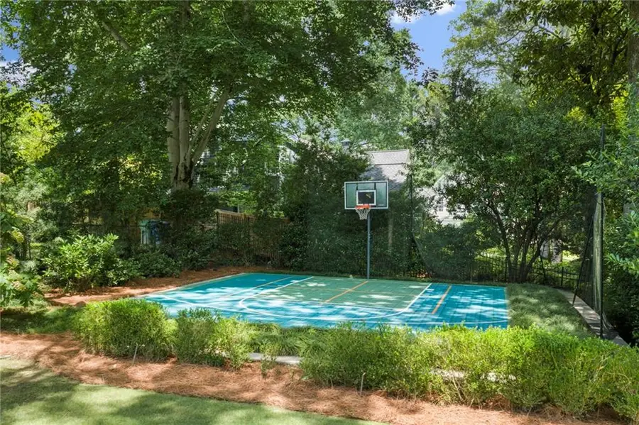 1610 W Sussex Road Ne, Atlanta, GA 30306 - #3