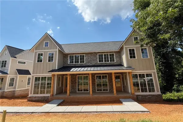 1053 Riverside Drive, Gainesville, GA 30501