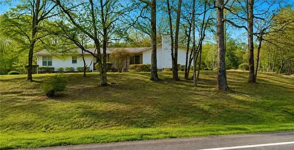 335 Springdale Road, Stockbridge, GA 30281