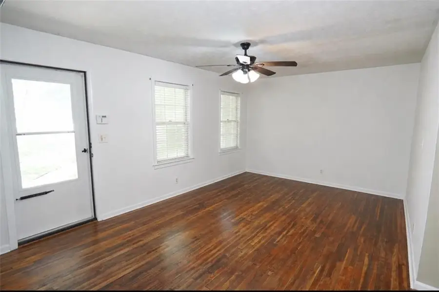 613 Sheppard Road, Stone Mountain, GA 30083 - #2
