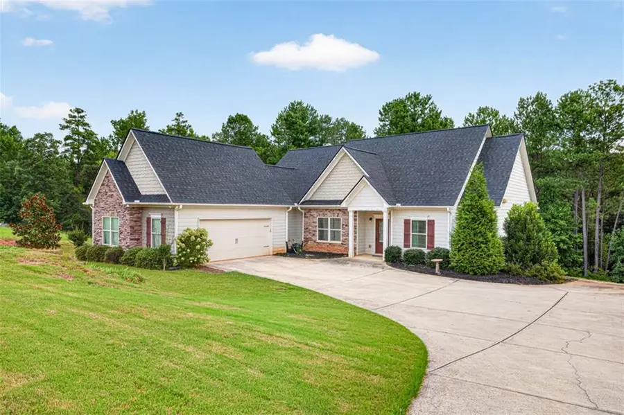2854 Shadowstone Way, Winder, GA 30680 - #3