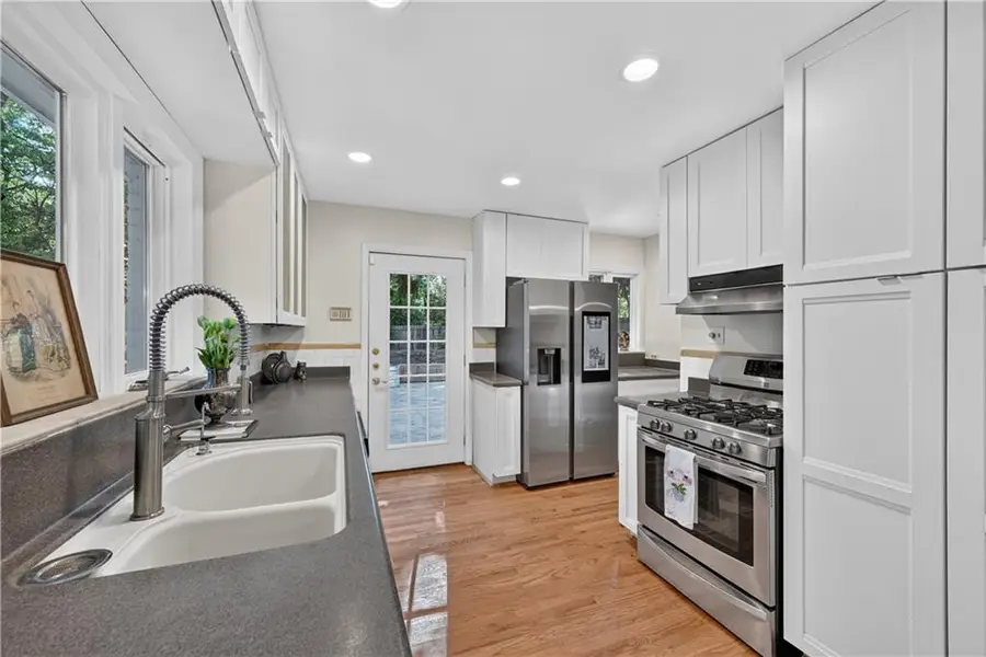1821 Fernwood Road Nw, Atlanta, GA 30318 - #2