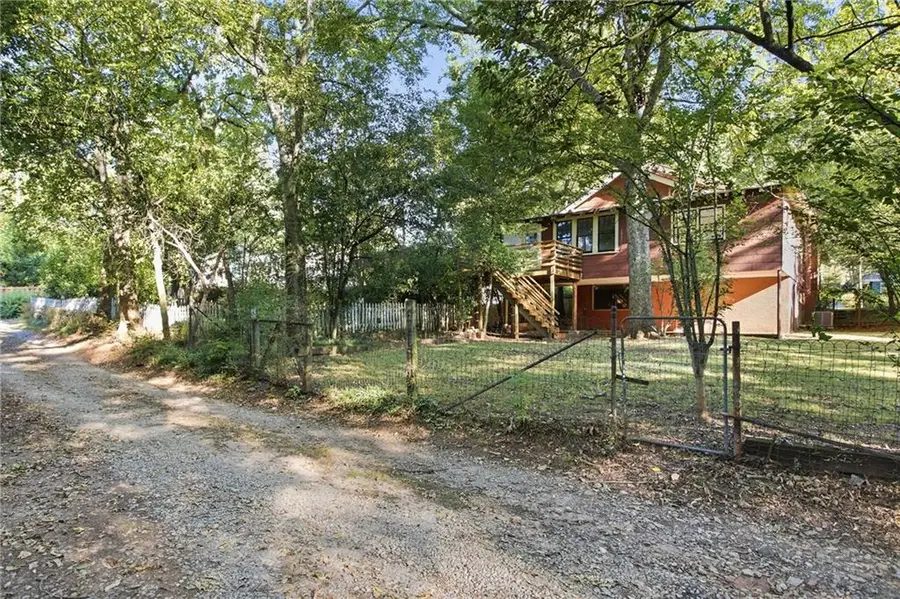 663 Delmar Avenue Se, Atlanta, GA 30312 - #3