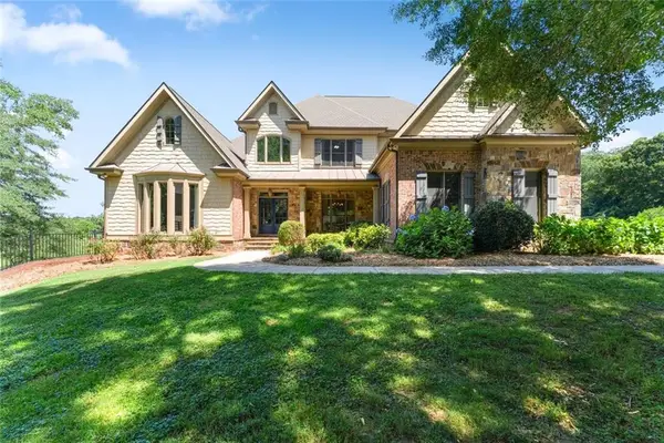6077 Green Tree Lane, Gainesville, GA 30506