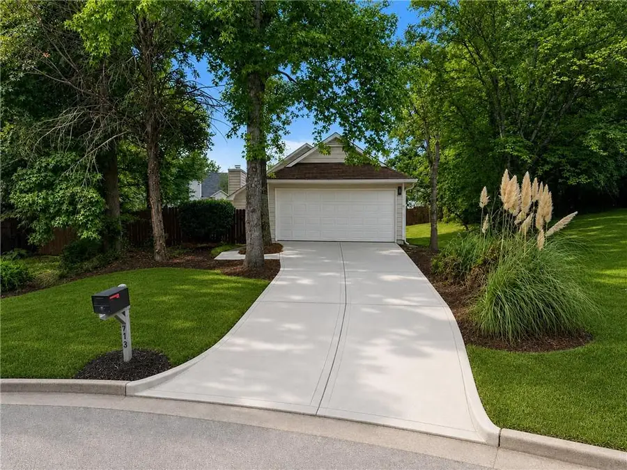 713 Stonebridge Way, Lithonia, GA 30058 - #2
