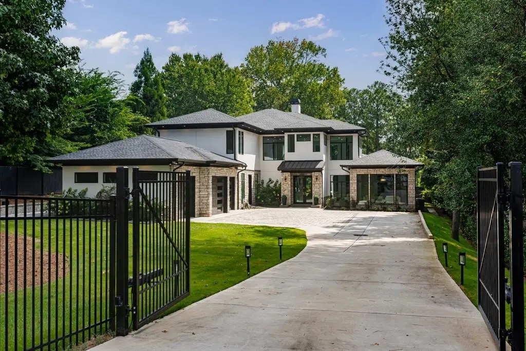 2873 Osborne Road, Brookhaven, GA 30319 - #1