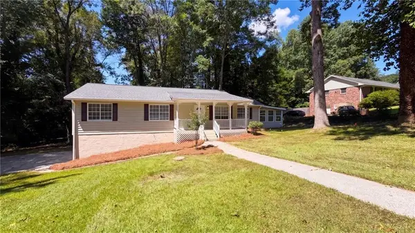 368 Nottingham Way Sw, Marietta, GA 30064
