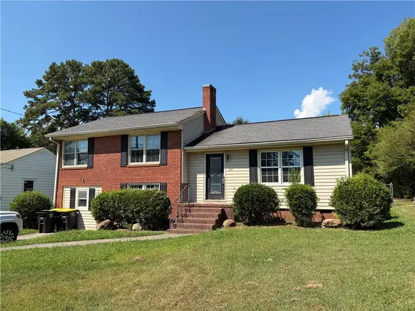 202 Coosawattee Avenue, Rome, GA 30165