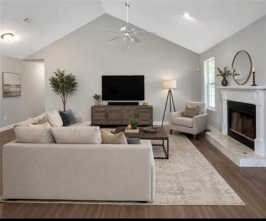 956 Forest Path, Stone Mountain, GA 30088 - #3
