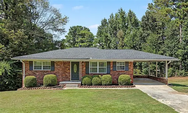 141 Cooper Lake Road Se, Mableton, GA 30126