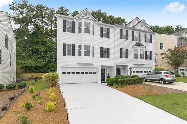 4330 Thorngate Lane, Acworth, GA 30101