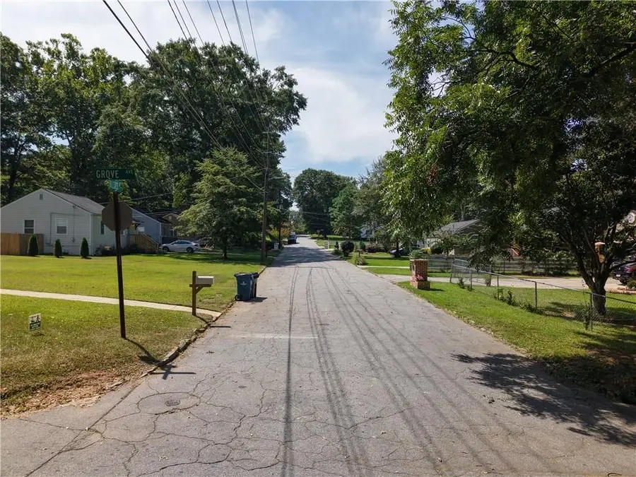 1923 Grove Avenue, East Point, GA 30344 - #3
