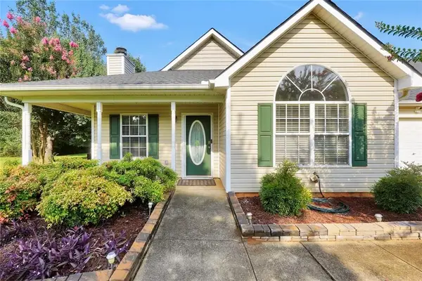 1130 Larkspur Drive, Locust Grove, GA 30248