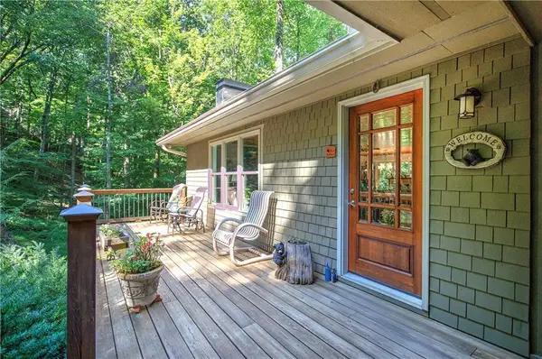 999 Crippled Oak Trail, Jasper, GA 30143