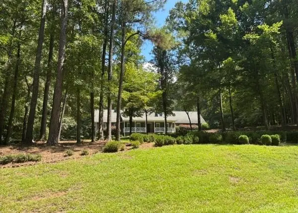 94 Deer Creek Trail, Hoschton, GA 30548