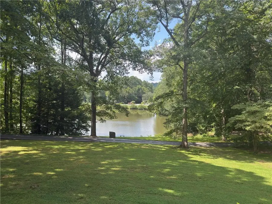 2306 E Cherokee Drive, Woodstock, GA 30188 - #2