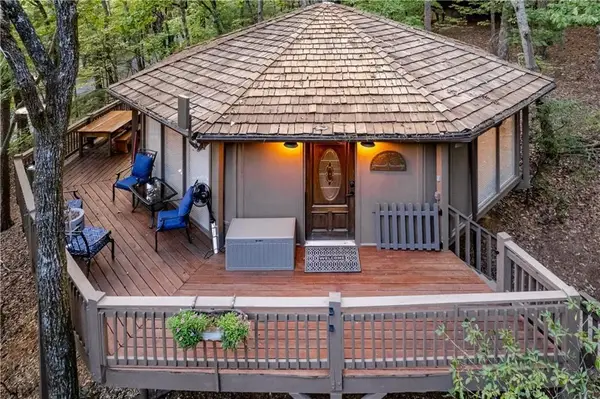 150 Treetopper Circle, Big Canoe, GA 30143