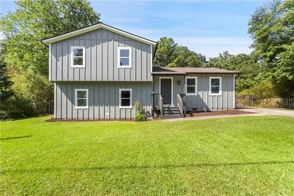 2698 Aruba Drive, Powder Springs, GA 30127