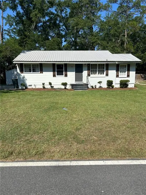 118 Shamrock Avenue, Jesup, GA 31545
