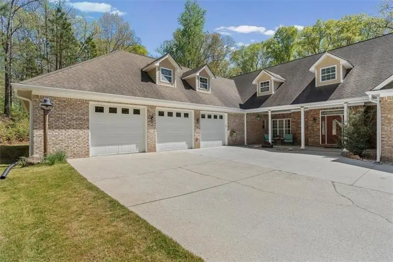 8878 Brewer Road, Douglasville, GA 30134 - #2