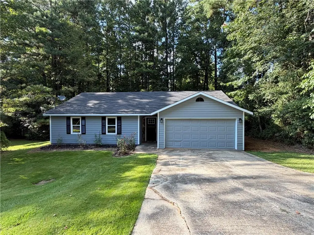 613 Blue Flag Lane, Fairburn, GA 30213 - #1
