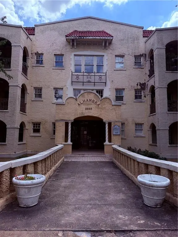 2855 Peachtree Road Ne #103, Atlanta, GA 30305