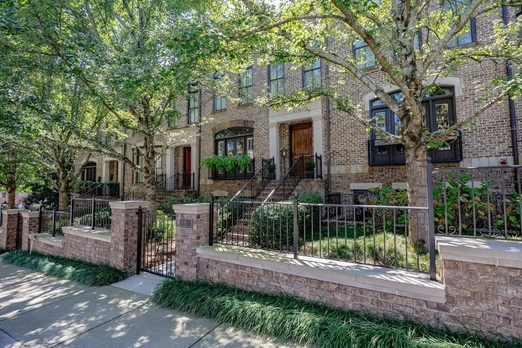 8 Honour Avenue Nw #6, Atlanta, GA 30305 - #1
