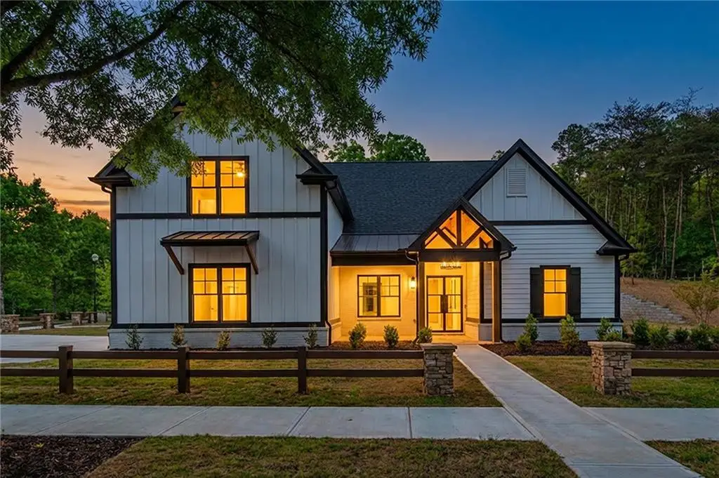 6004 Hemingway Lane, Gainesville, GA 30506 - #1