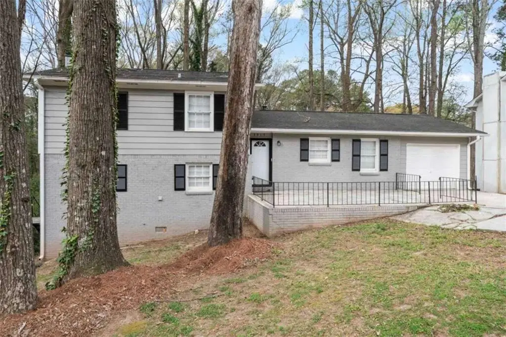3917 Wedgefield Circle, Decatur, GA 30035 - #1