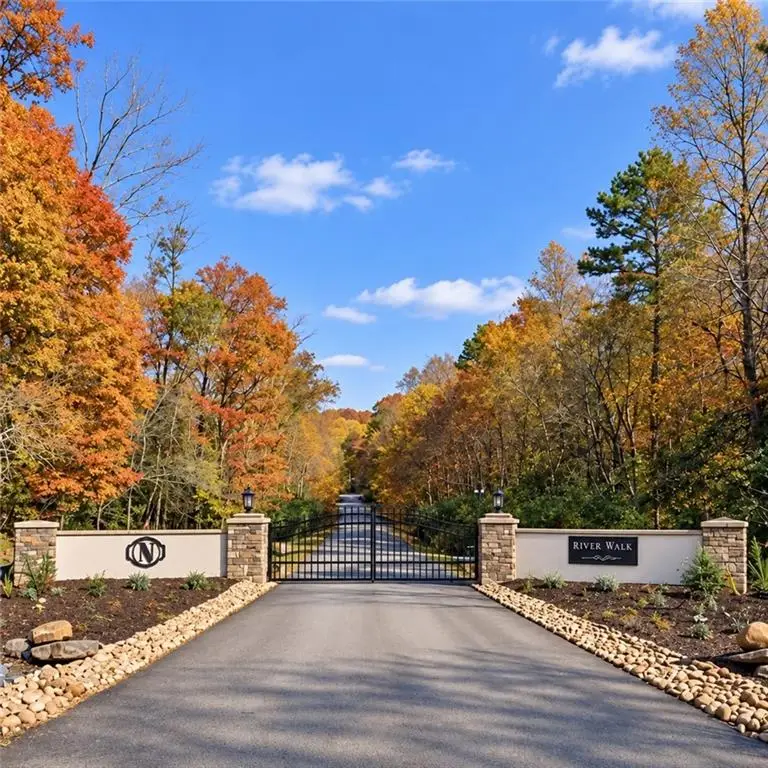 22 Riverwalk, Blue Ridge, GA 30513 - #1