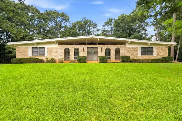 103 Club Court, Stockbridge, GA 30281