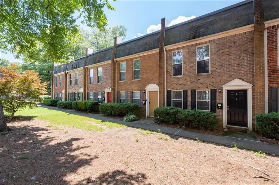 155 N River Drive #E, Sandy Springs, GA 30350 - #3