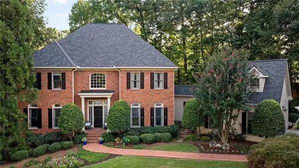 220 Powers Cove Nw, Atlanta, GA 30327