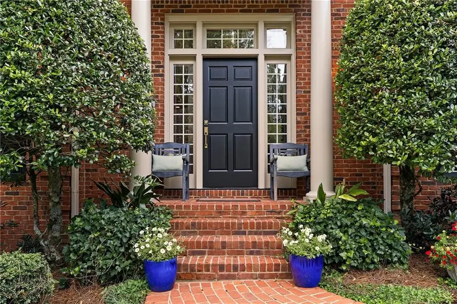 220 Powers Cove Nw, Atlanta, GA 30327 - #2