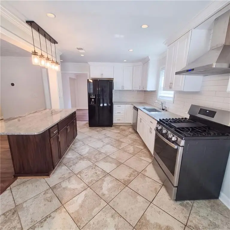 709 Sunny Field Lane, Lawrenceville, GA 30043 - #2