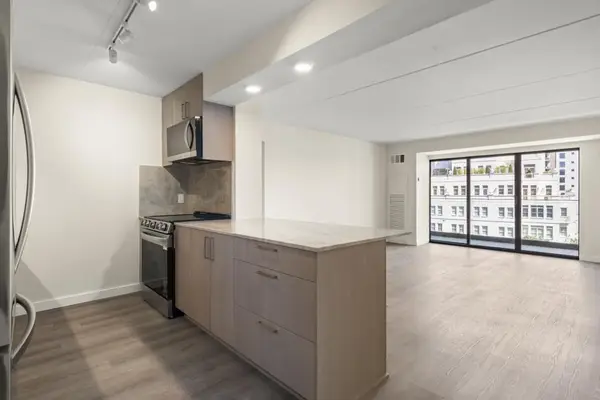 2460 Peachtree Road Ne #903, Atlanta, GA 30305