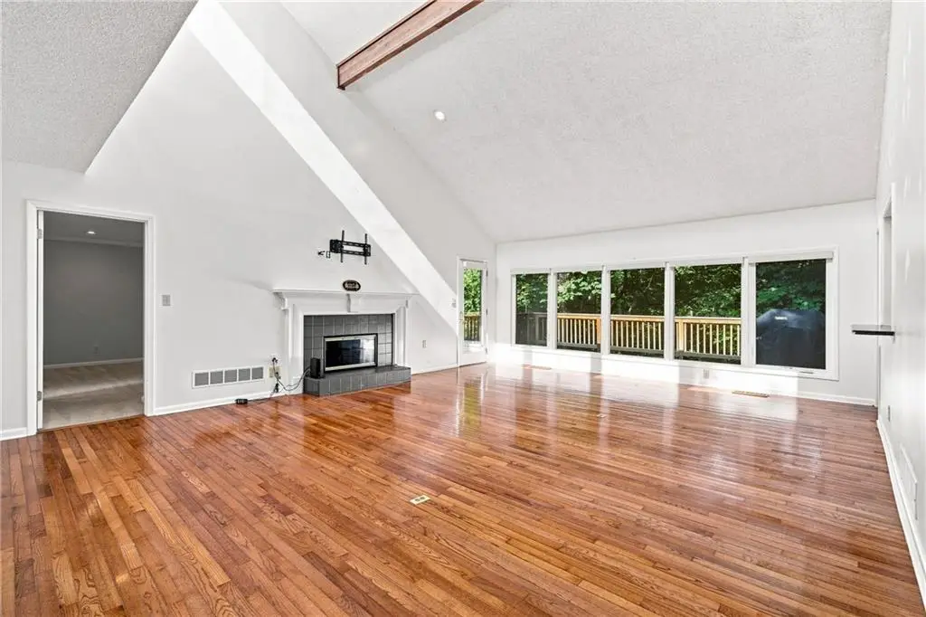 715 Lake Top Way, Roswell, GA 30076 - #1