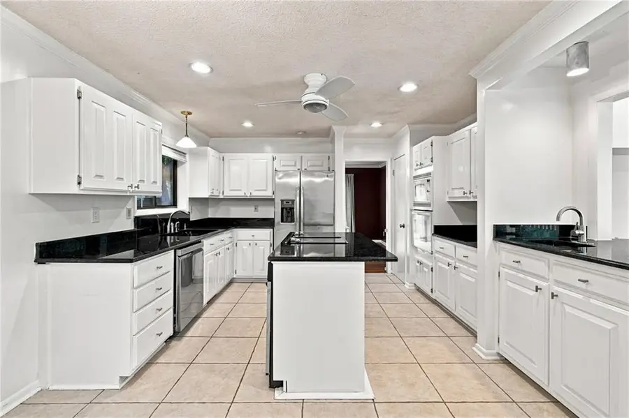 715 Lake Top Way, Roswell, GA 30076 - #3