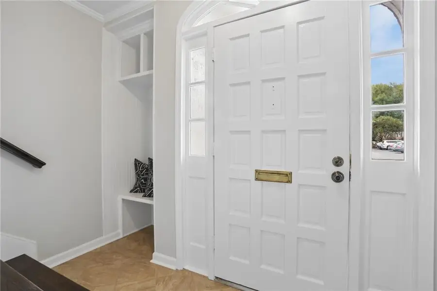 11 Scotland Place Nw, Atlanta, GA 30318 - #2
