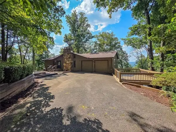 493 Starcross Lane, Jasper, GA 30143