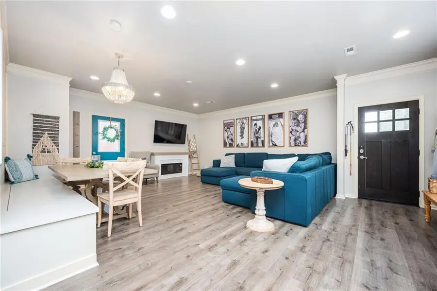 451 Village View, Woodstock, GA 30188 - #2