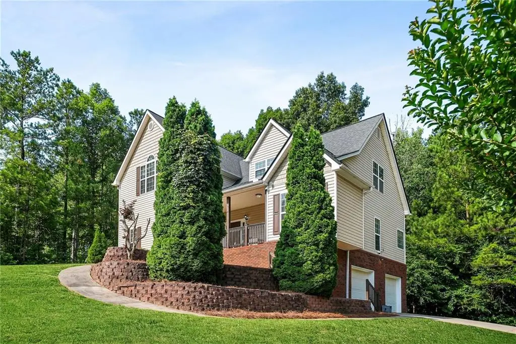 176 Oak Leaf Drive, Carrollton, GA 30116 - #1