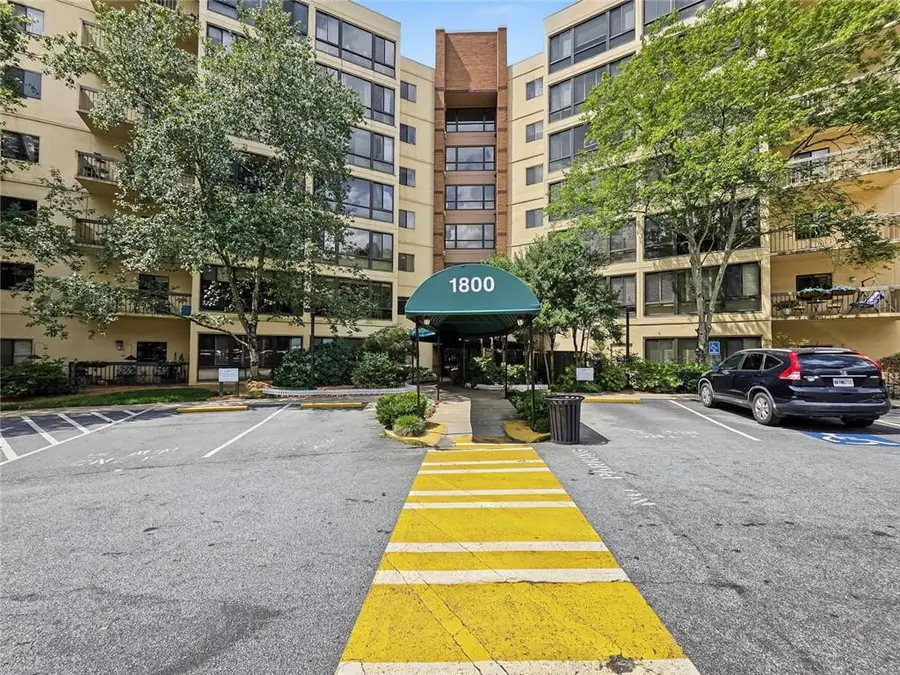 1800 Clairmont Lk #A525, Decatur, GA 30033 - #2