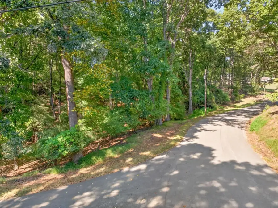 3550 Lodgehaven Drive, Gainesville, GA 30506 - #2
