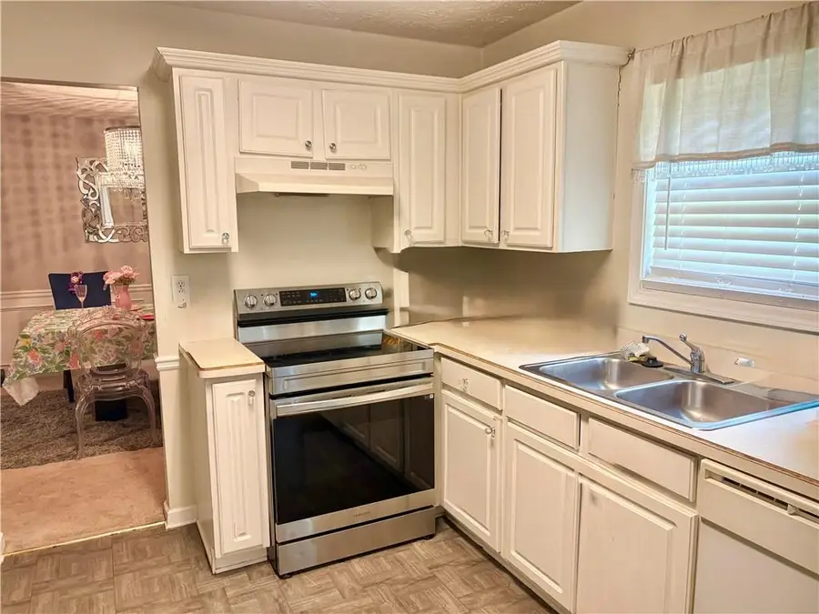 921 Tucker Lane, Loganville, GA 30052 - #3