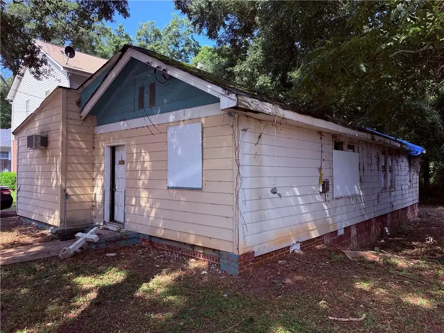 984 Sims Avenue Nw, Atlanta, GA 30318 - #2