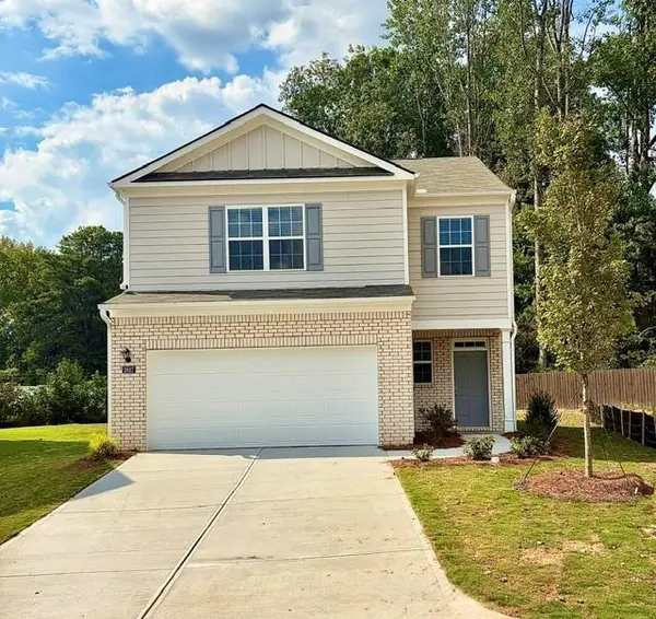 2687 Crestwood Drive, South Fulton, GA 30349